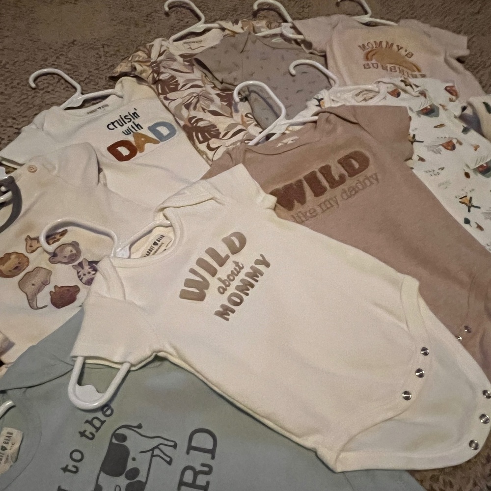 Lot of 12 Organic Cotton Bodysuits
